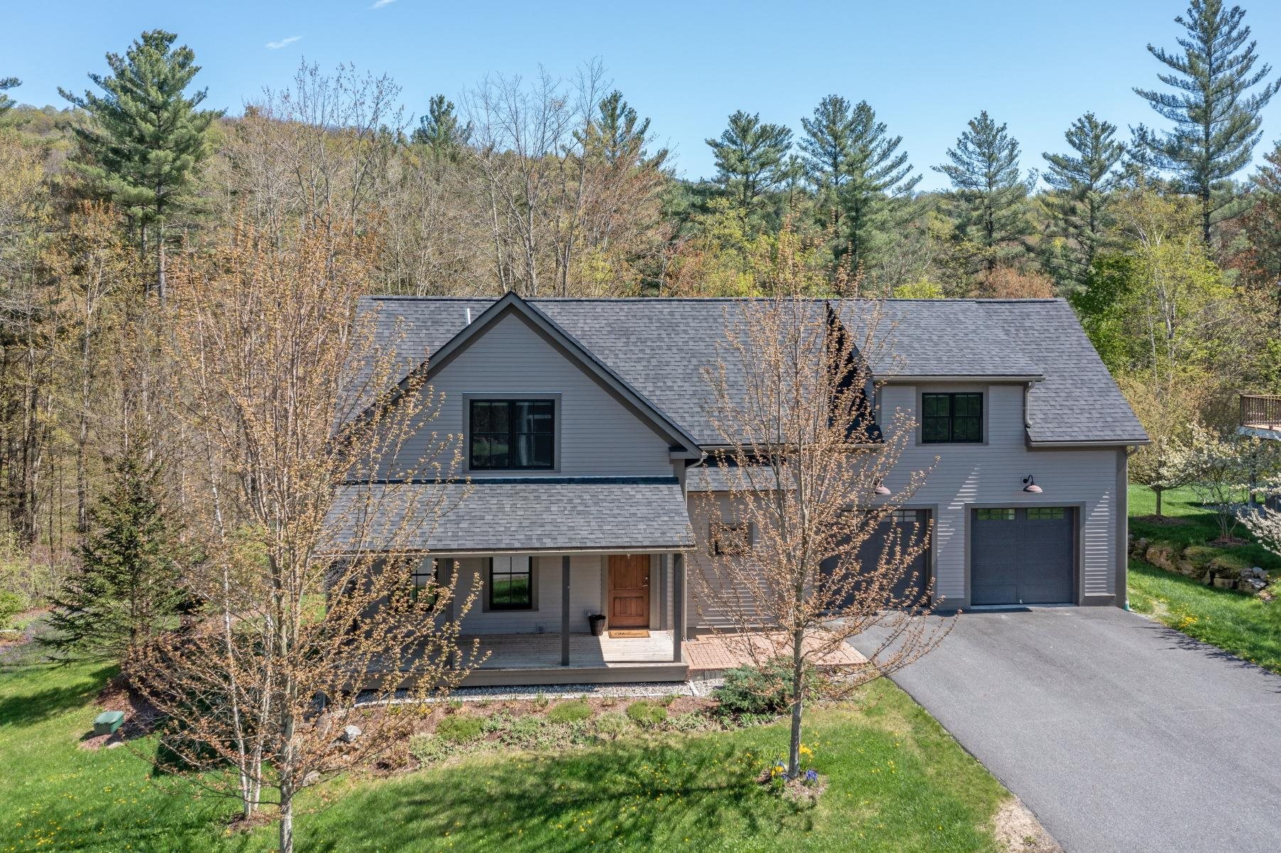 near 60-A Landing Circle Stowe, VT 05672 Property 1