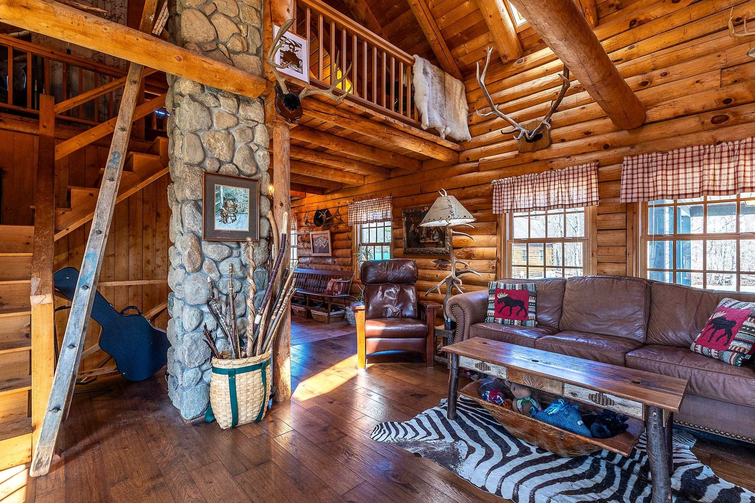 near 11 College Hill Road Woodstock, VT 05091 Property 3