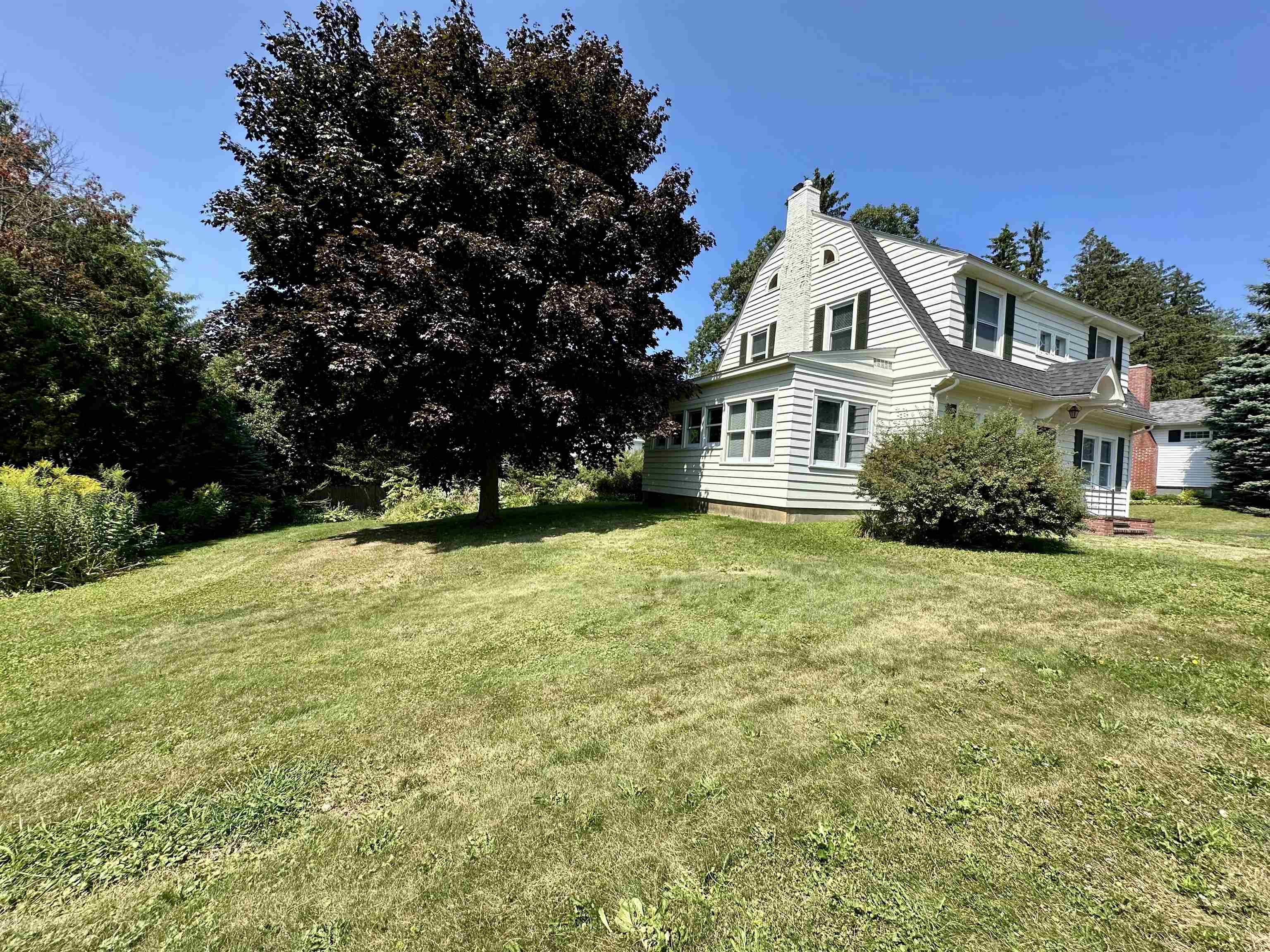 near 25 Snowcrest Road Fairfax, VT 05454 Property 1