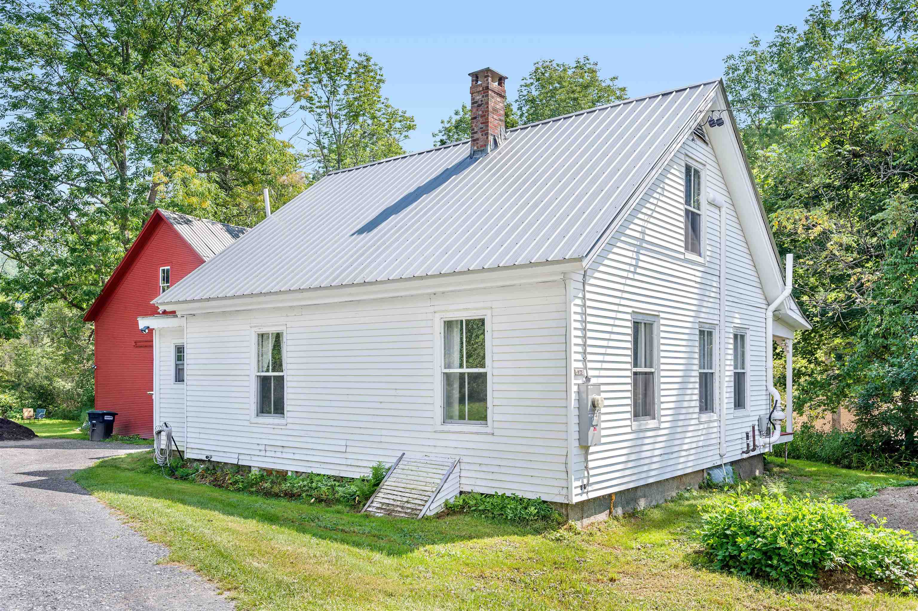 near 124 Bushnell Road Waitsfield, VT 05673 Property 1
