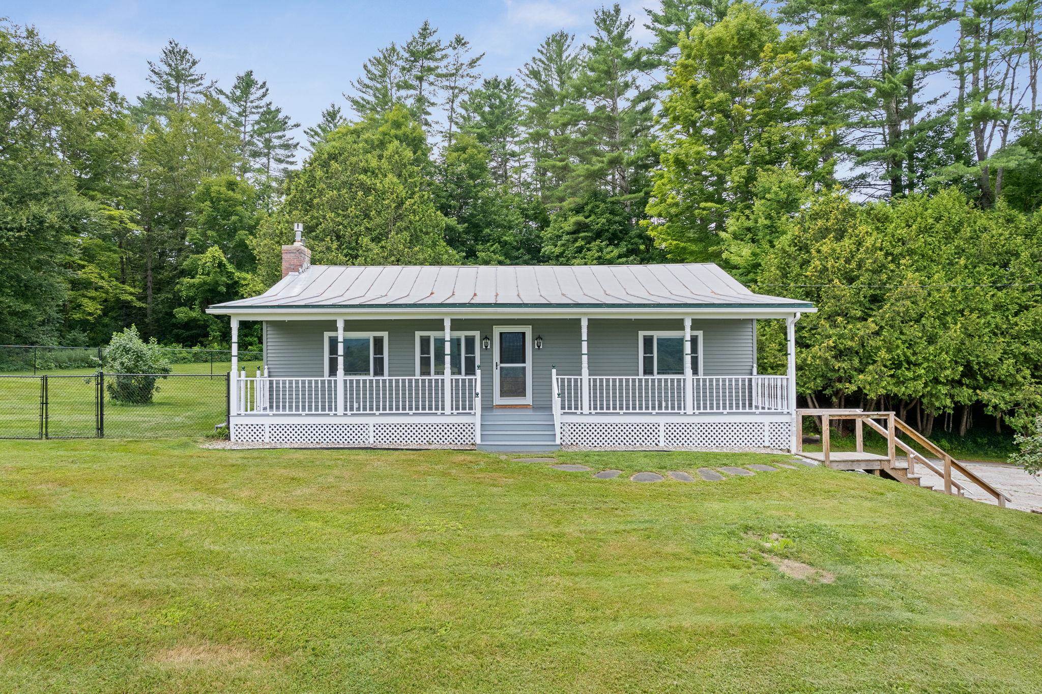 near 91 Robert Lane Plainfield, VT 05667 Property 4