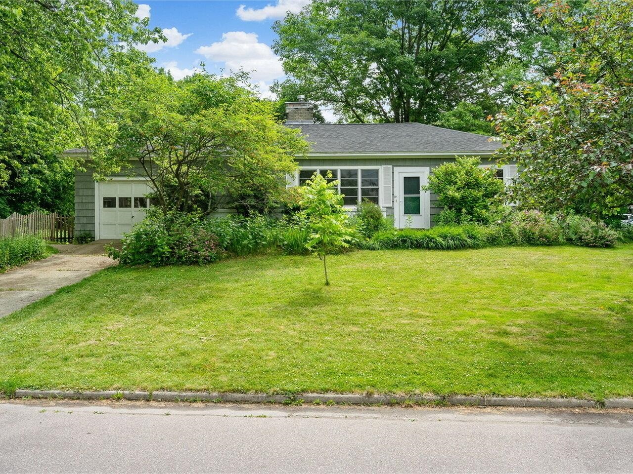 near 125 Cambrian Way Burlington, VT 05401 Property 2