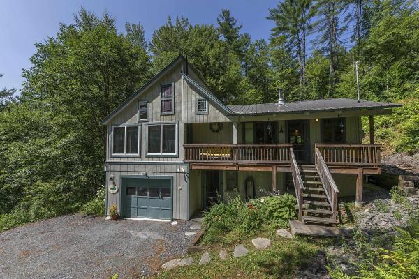 112 Robin Hill Road