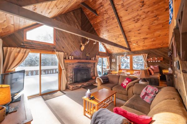 48 Upper Highlands Loop