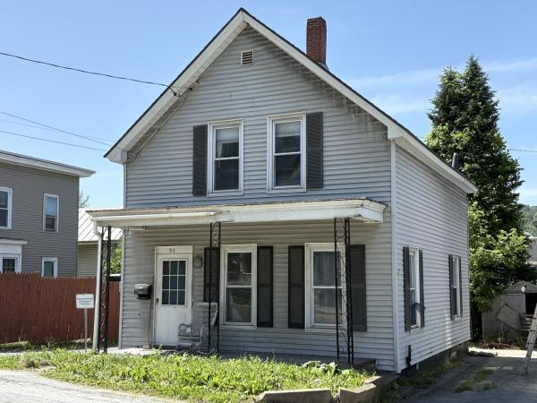 94 Seminary Street