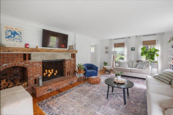 276 Oak Hill Road