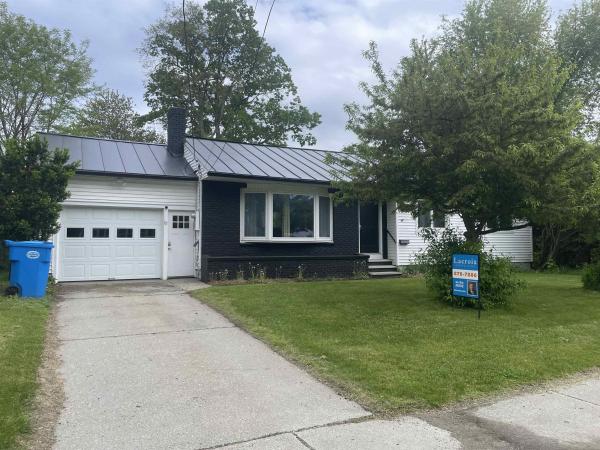 87 Shore Road