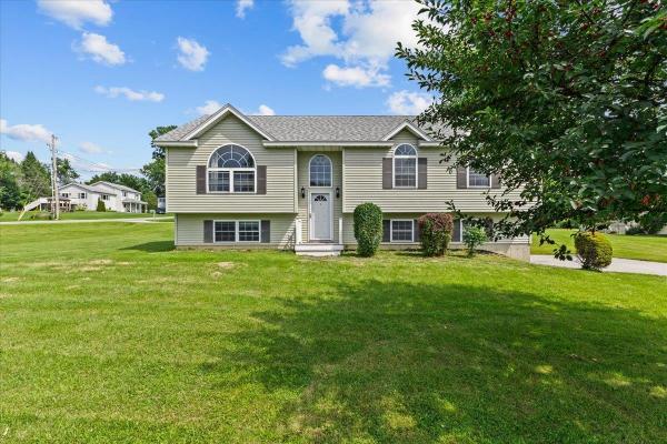 12 Tanglewood Drive