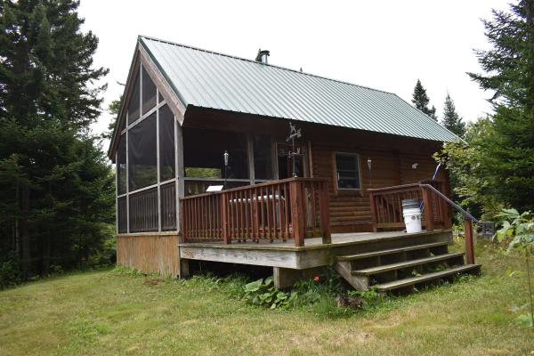 1098-A Hunting Camp Road