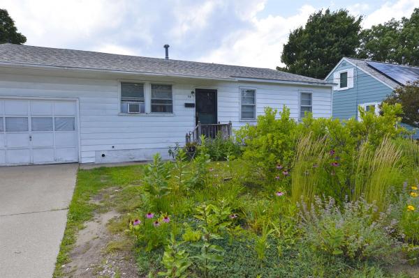 94 Plattsburg Avenue