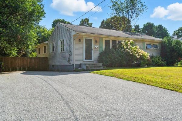18 Maplewood Drive